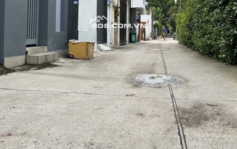 Bán đất thổ cư -  Ấp Đình, Tân Xuân, Hóc Môn. DT 240m2, 7.6 tỷ, SHR